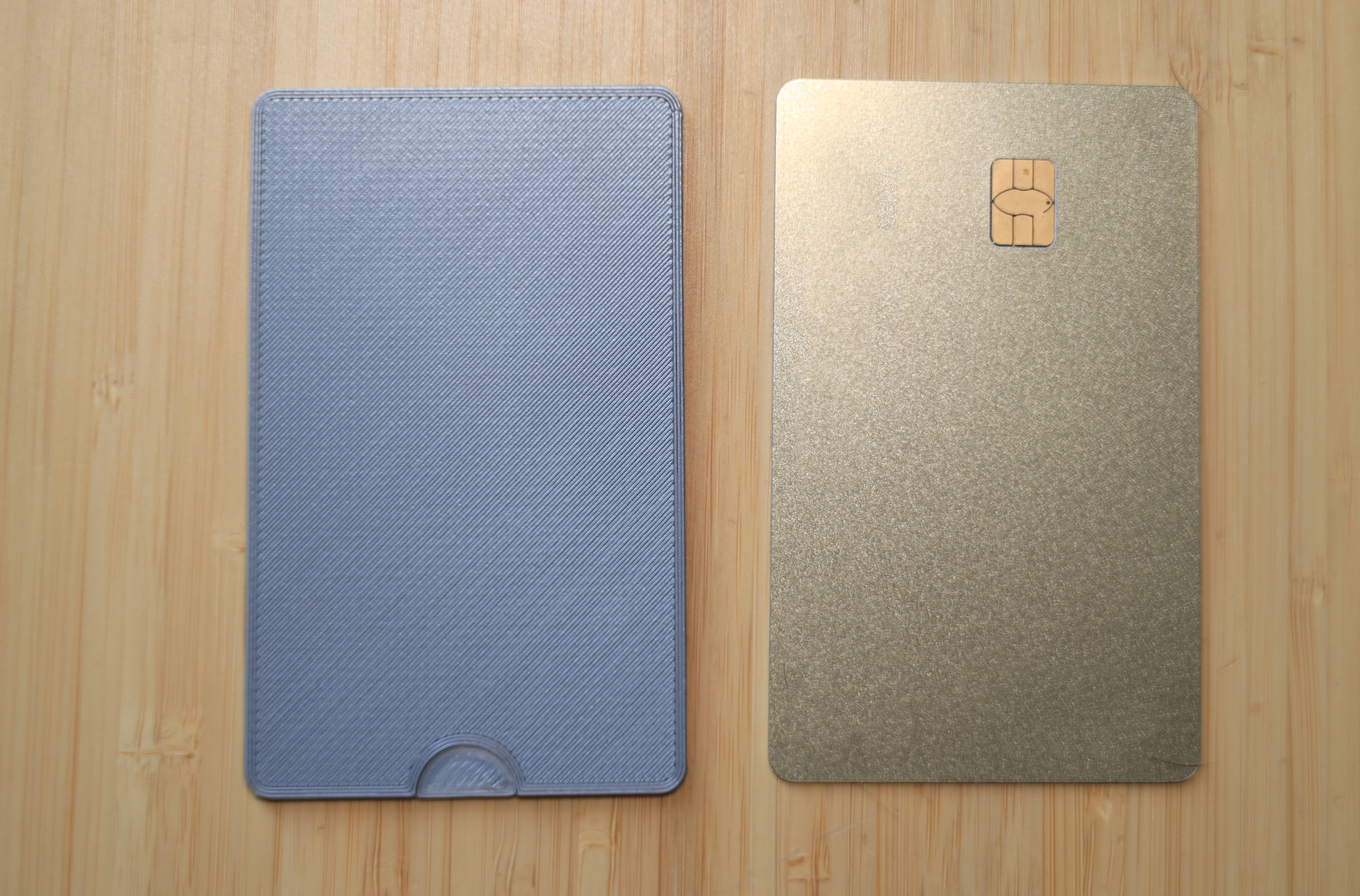 SIM-kaarthouder voor op reis