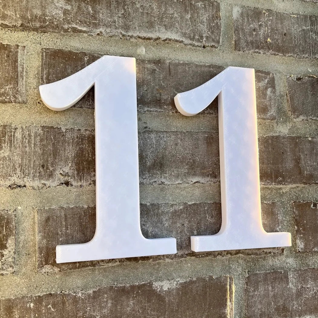 Huisnummer 6 - Noto Serif - 170mm hoog - 10mm diep