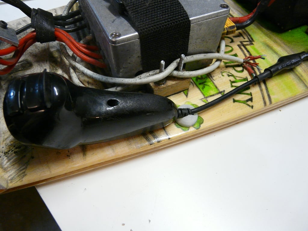 Kabelklemmen met schroefgaten