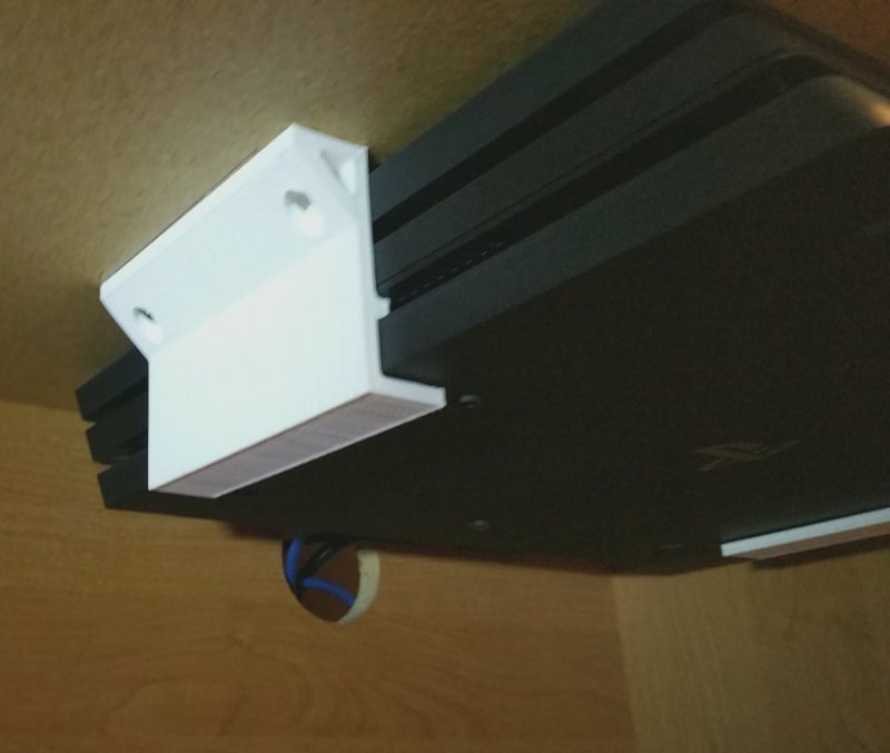 PS4 Pro steun voor onder het stuur