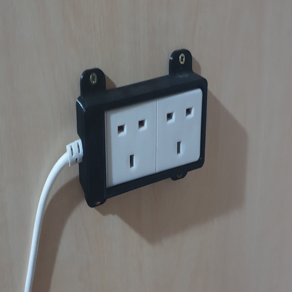 Wandmontage voor Dubbele Stekkerdoosverlenging