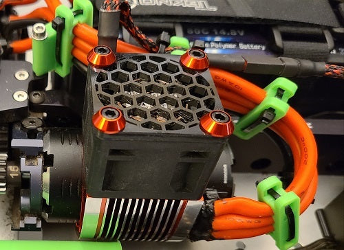 Tekno MT410 Kabelbeheer voor motorbedrading