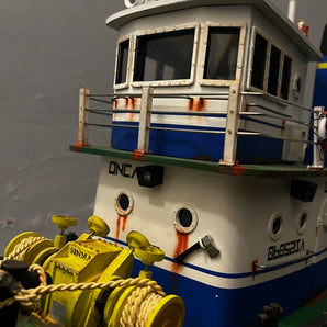 Ankerlier voor sleepboten en werkboten