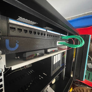 Ubiquiti Unifi Lite 8-poorts POE rackmount