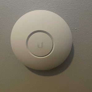 Ubiquiti Unifi Access Point AC Lite Wandplaat met Keystone