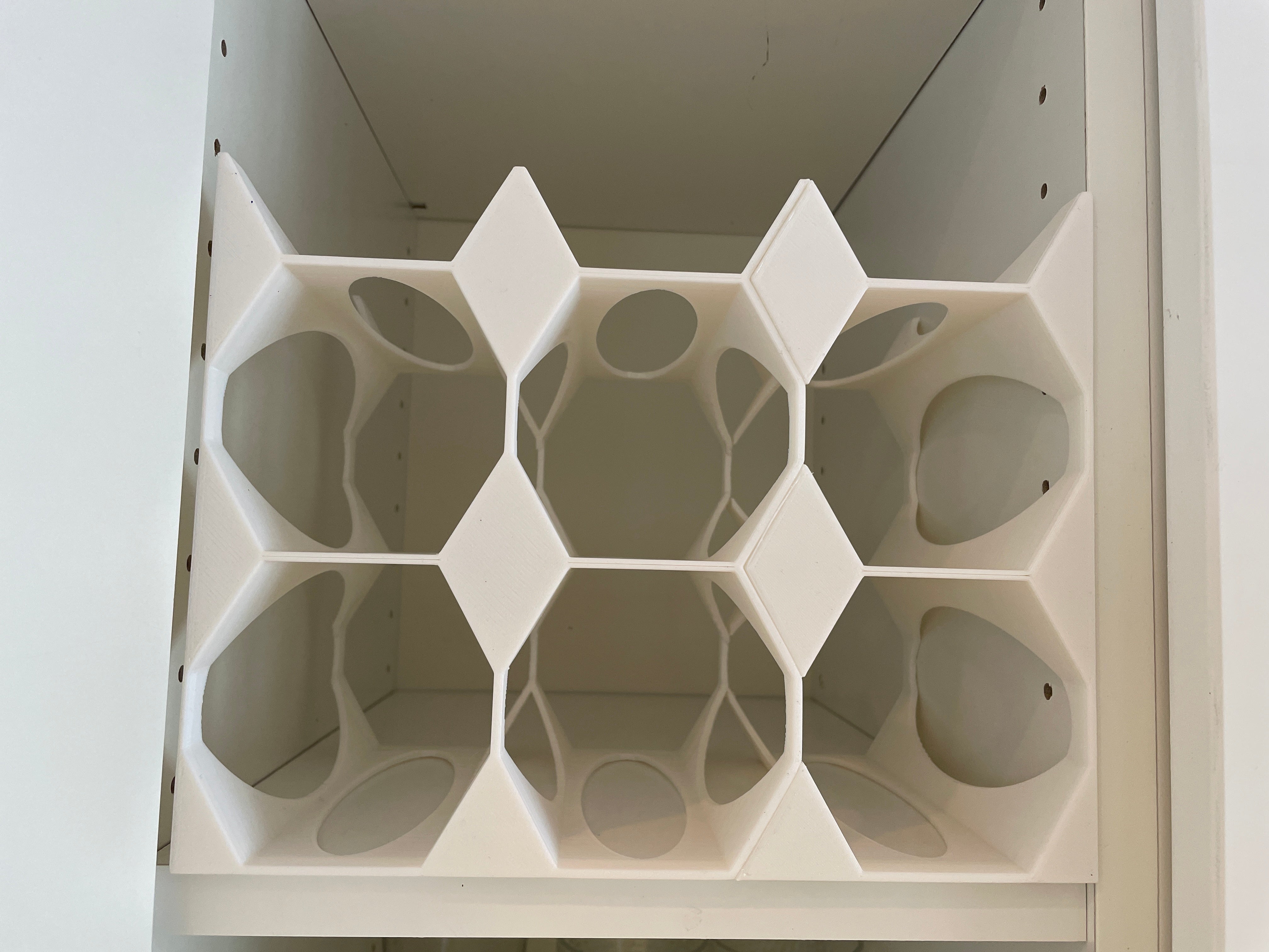 Praktisch flessenrek voor water- en wijnflessen