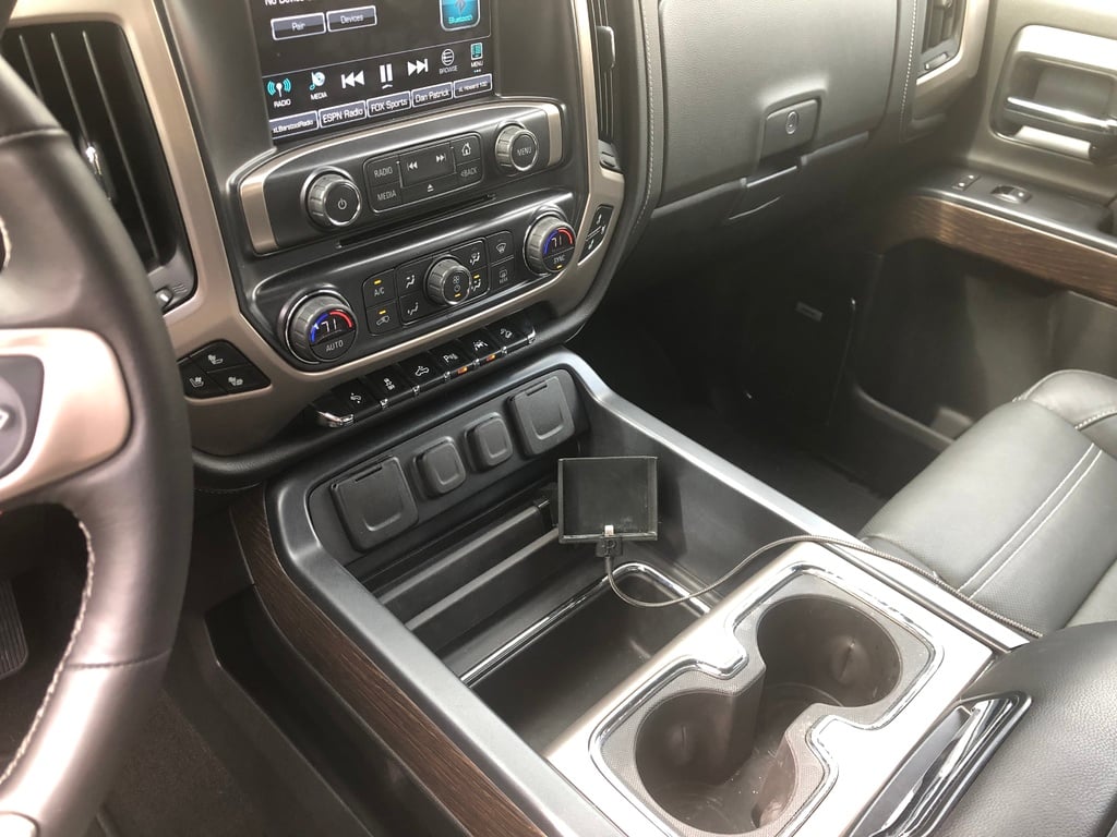 iPhone Houder voor GMC Sierra/Chevrolet Silverado (2014-2018) met Middenconsole