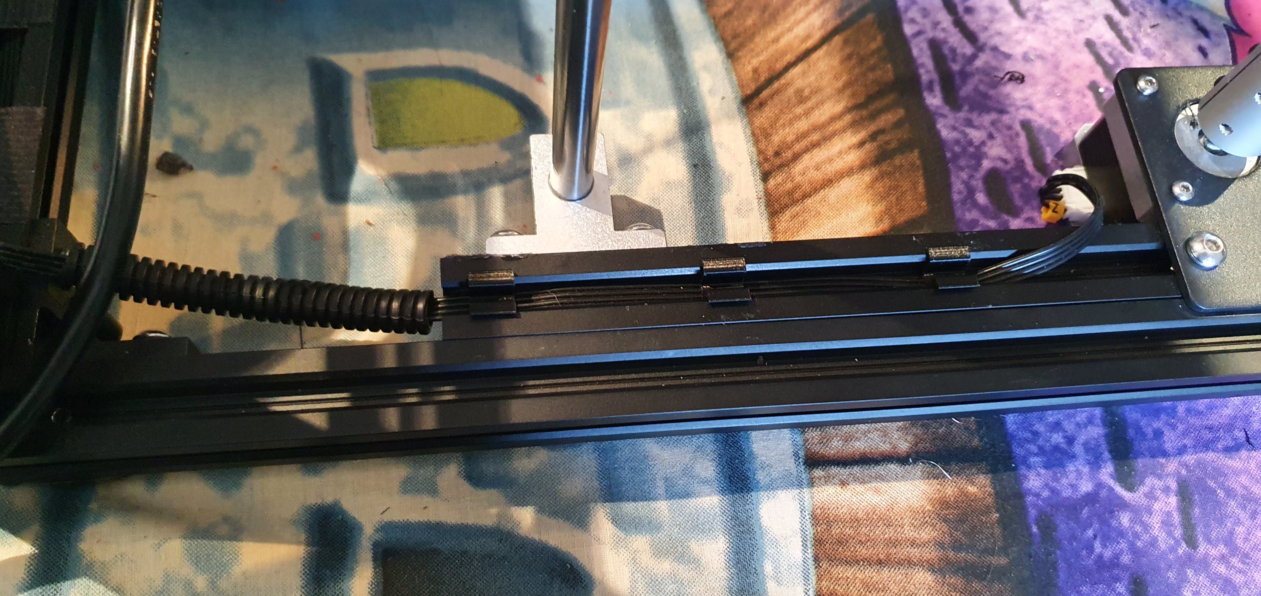 Ender 5 Plus Kabelbeheerklemmen
