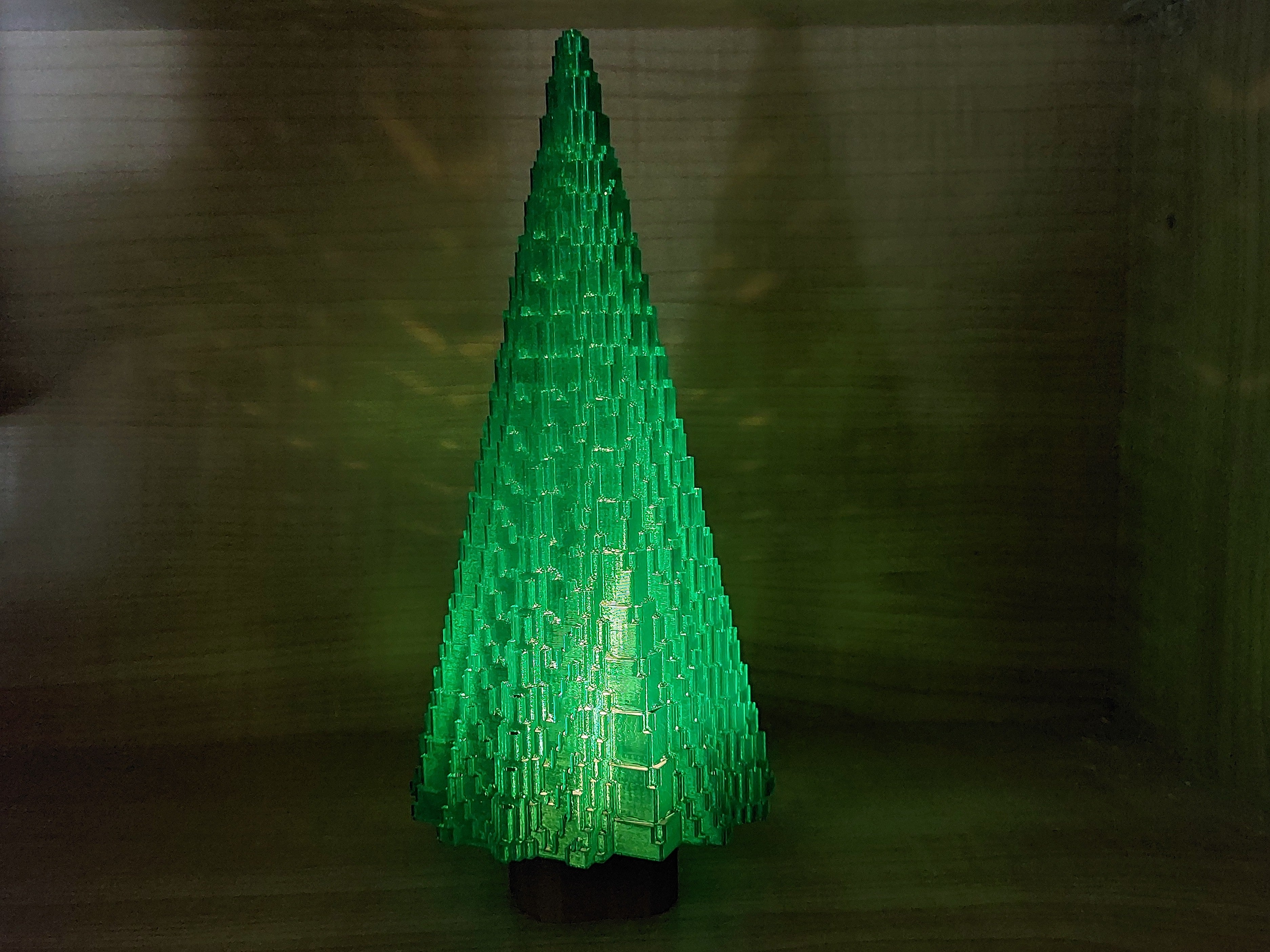 Grote Pixel Kerstboom met LED Theelichthouder