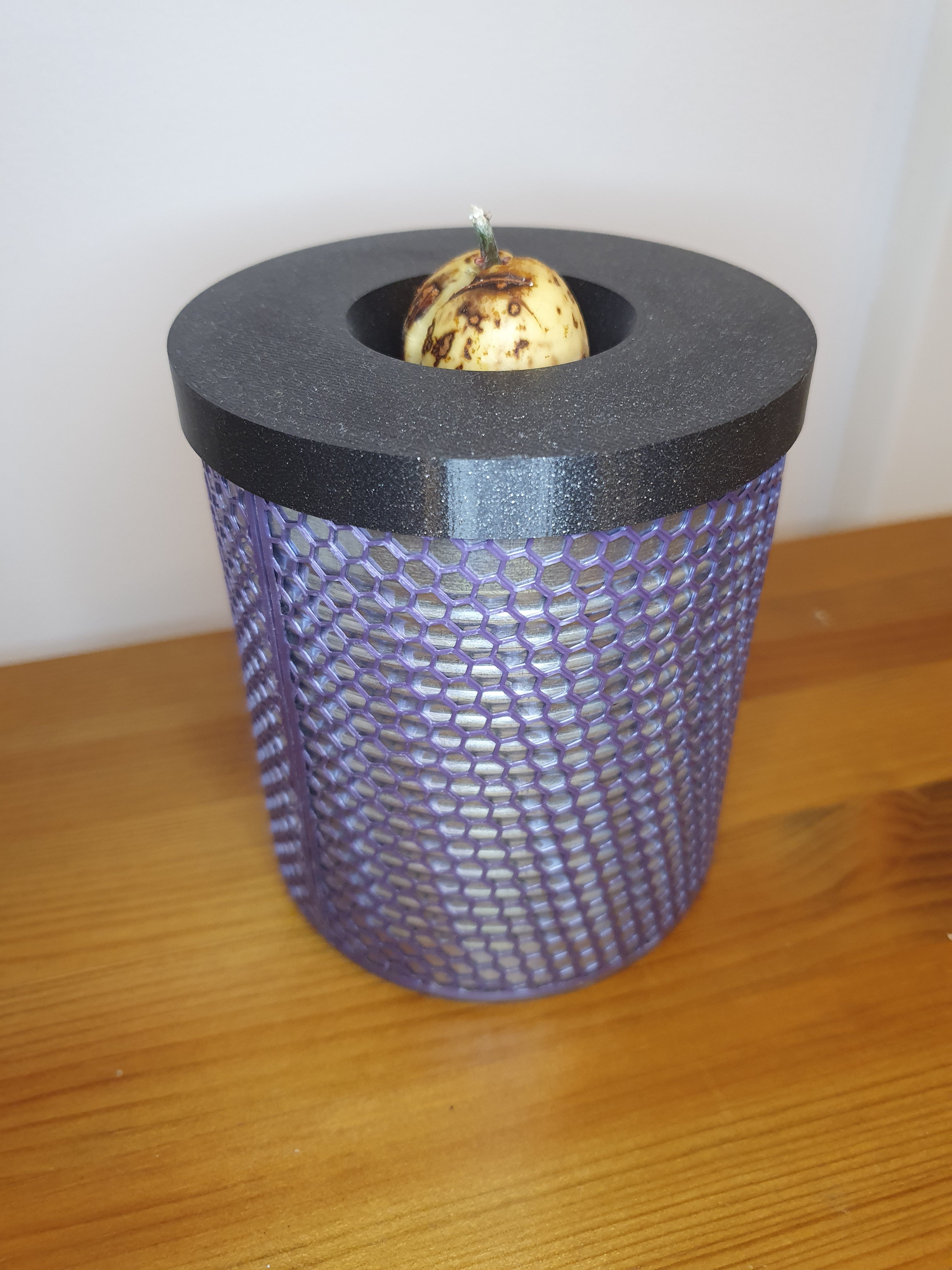 Avocado Vaas voor Recycled Blik