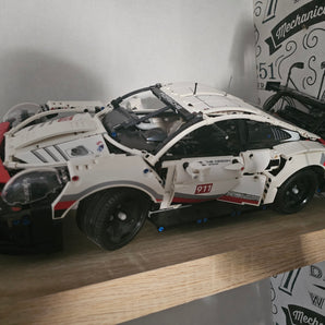 3D-printbare displaystandaard voor LEGO Technic Porsche 911 RSR (42096)