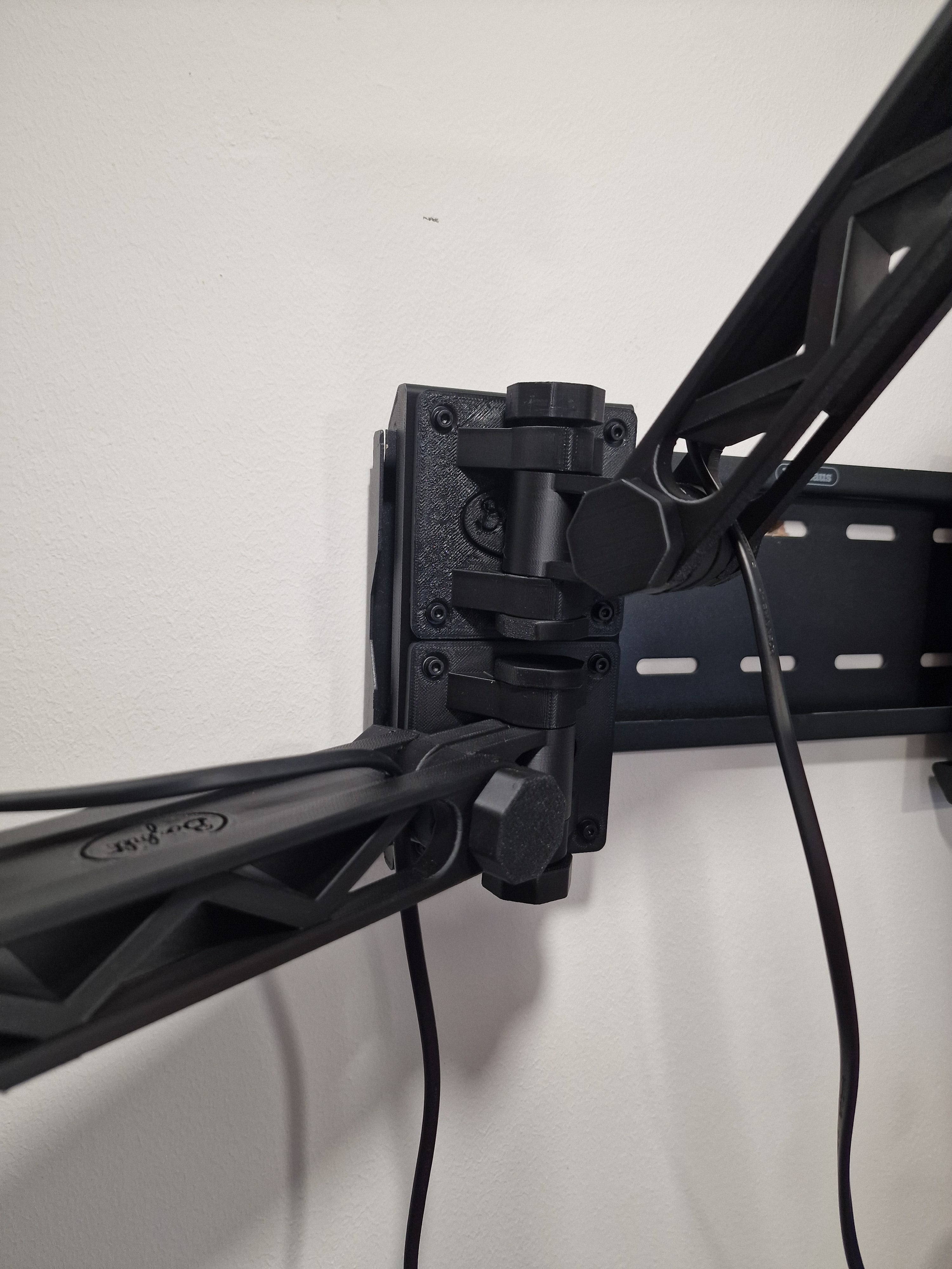 Verstelbare muurbeugel met arm voor LED-verlichting en tv