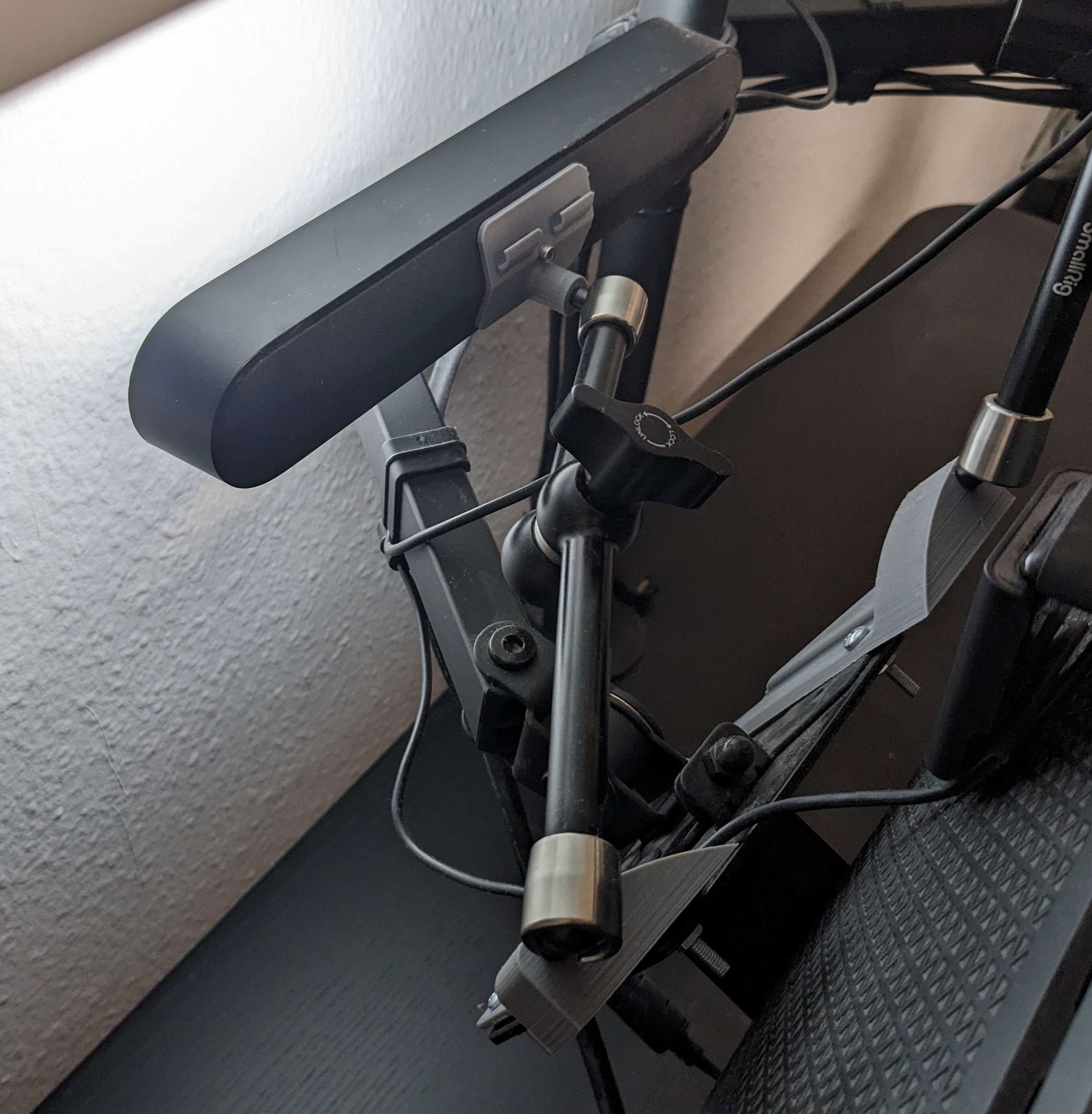 Flexibele montagearm voor Philips Hue Play Bar