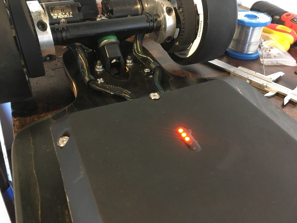 Draadklem voor elektrisch skateboard