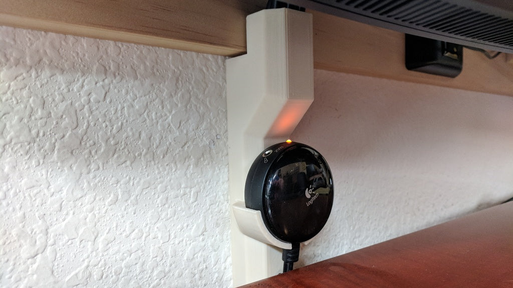 Computerkabel Chase voor desktop en Logitech-luidsprekerbediening