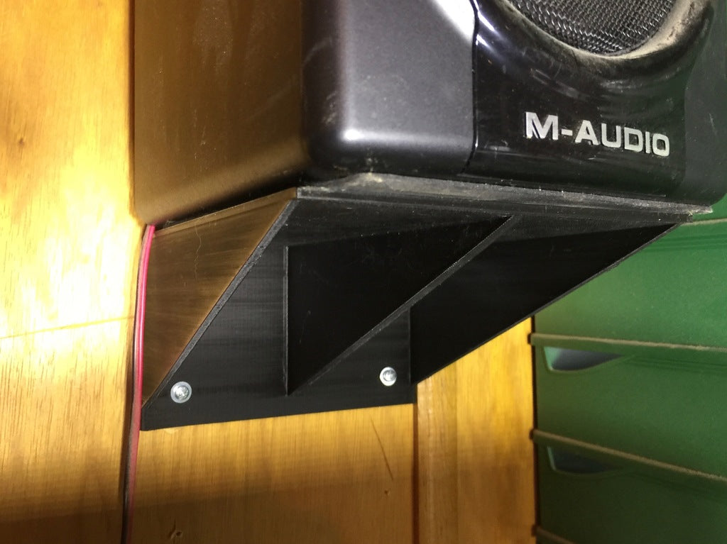 Wandmontagebeugel voor M-Audio AV-40 luidsprekers