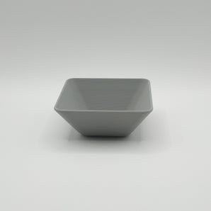 Minimalistische schaal voor opberging en decoratie