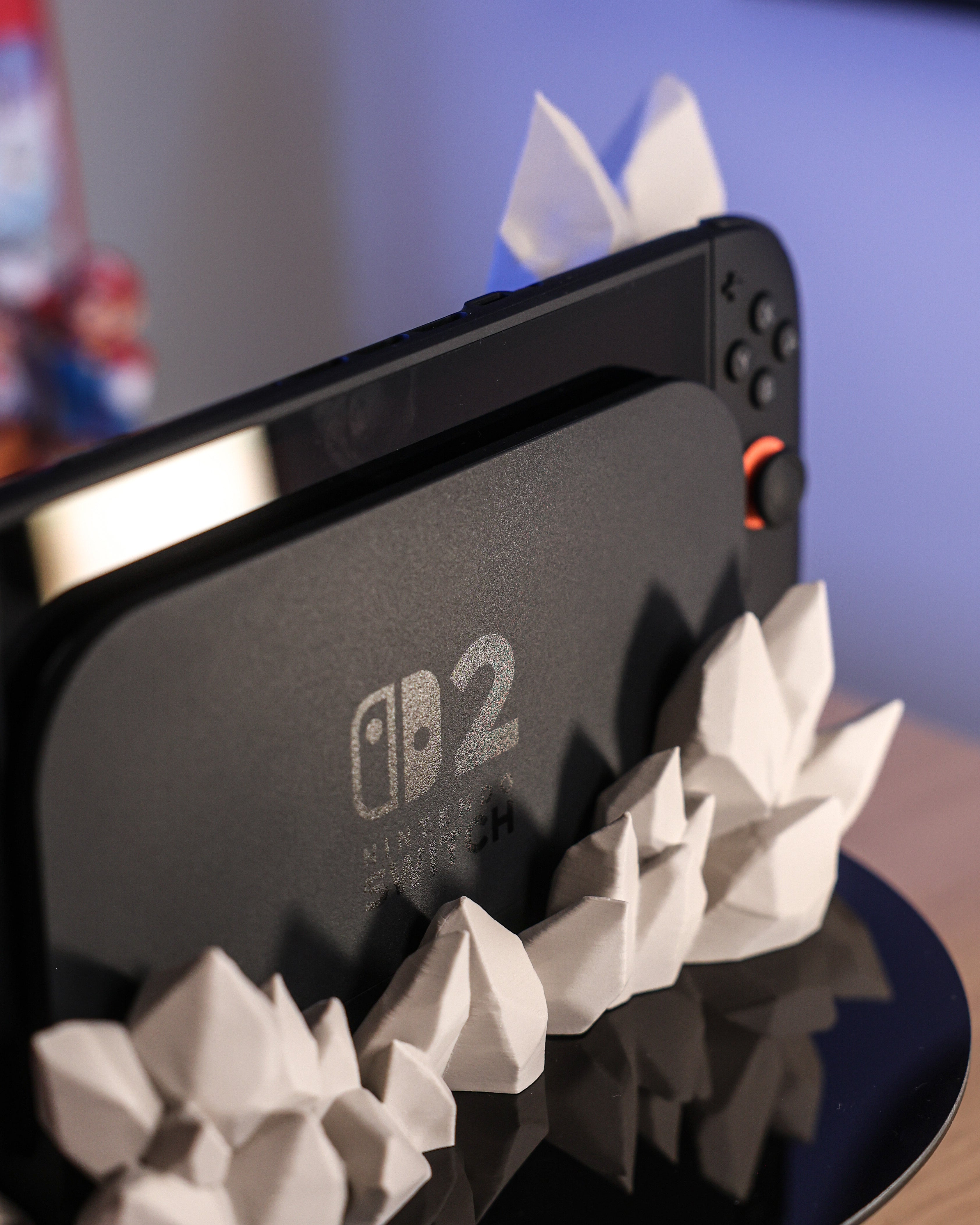 Elegante kristallen houder voor de Nintendo Switch 2 dock