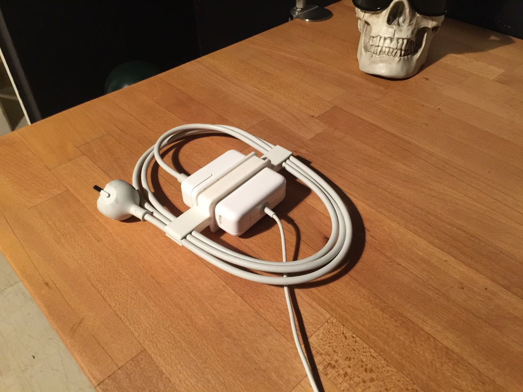 Mac Book Pro - Stroomkabel Clip & Bumper
