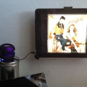 Compacte wandmontage voor iPad-luidspreker