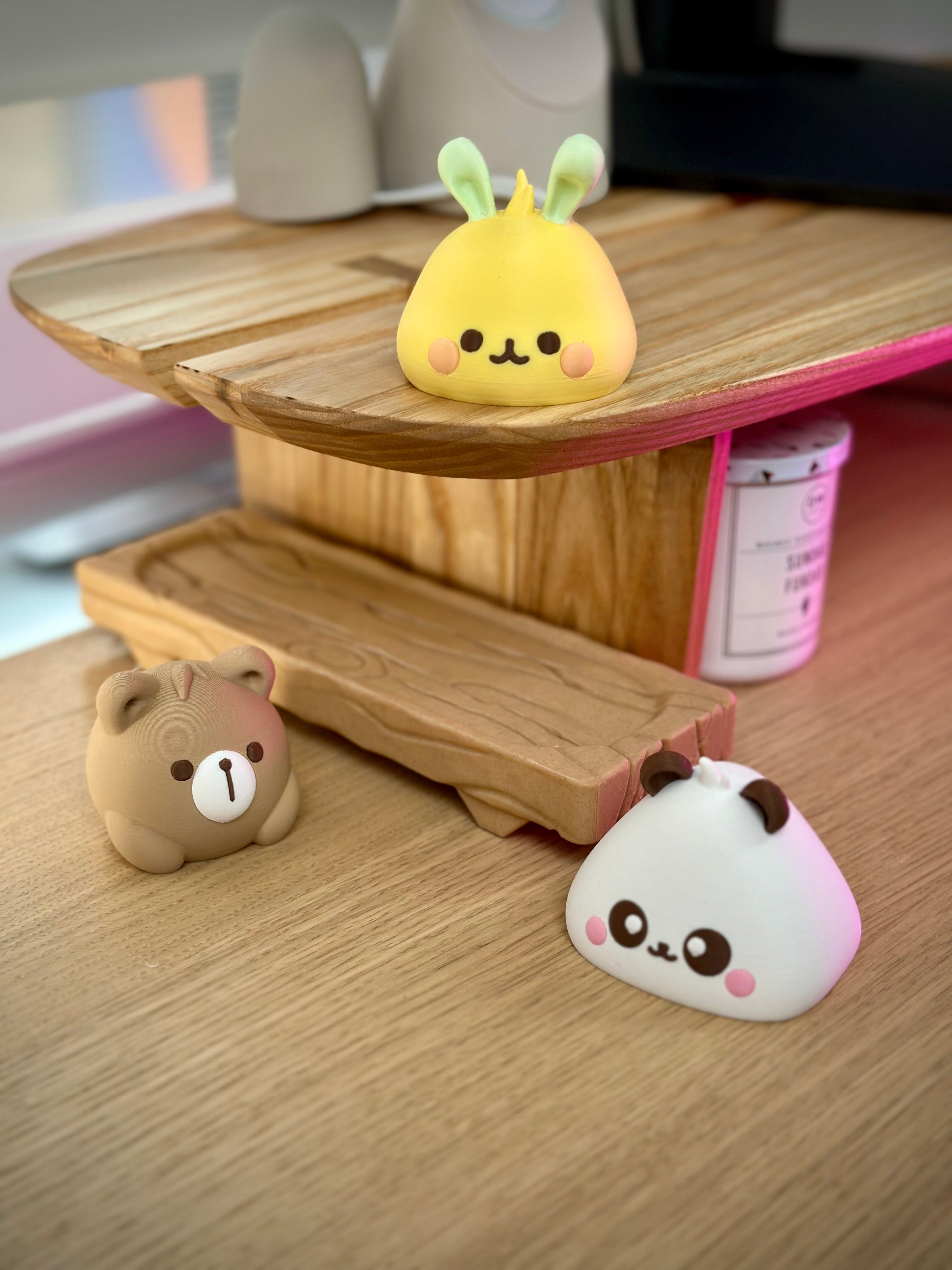 Kawaii Dierlijke Bao Figuren op Houten Blok
