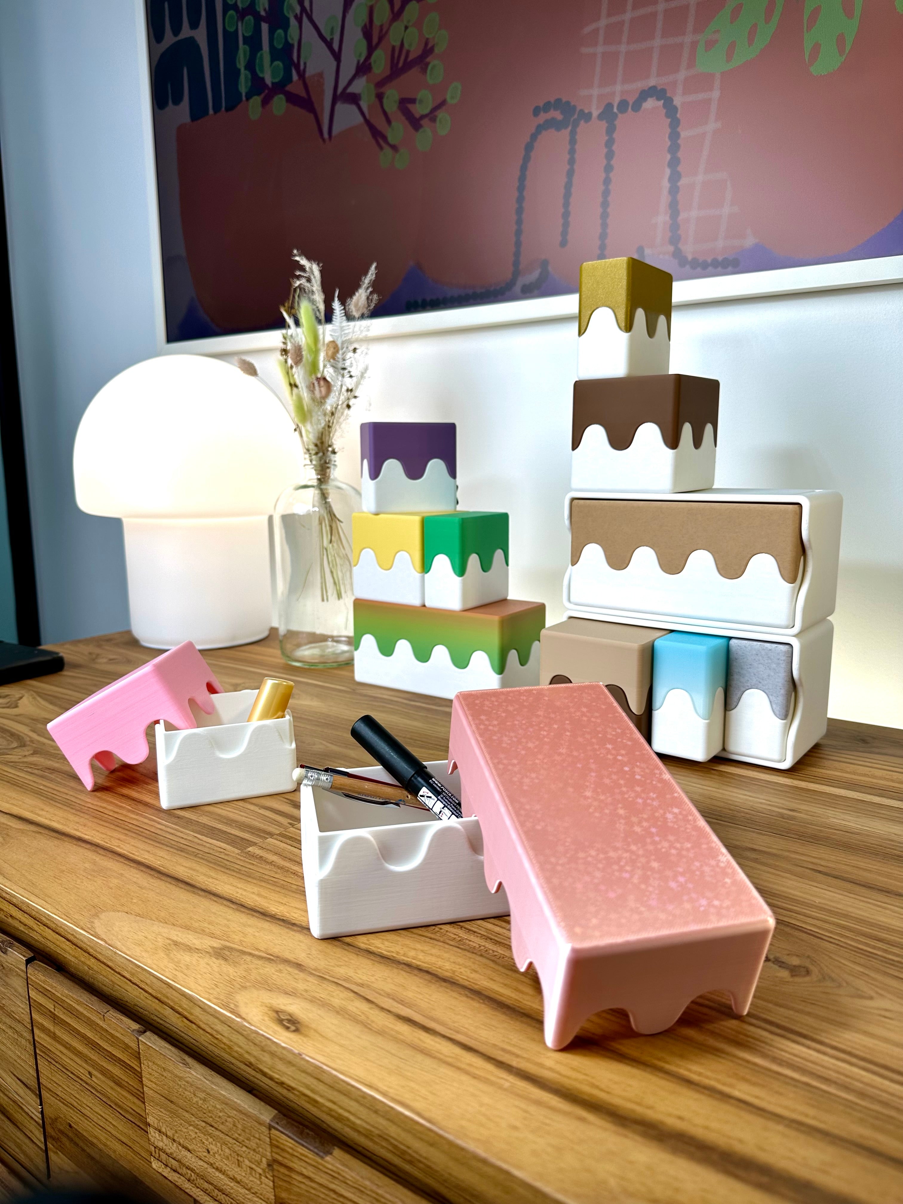 Leuke stapelbare doosjes met golvend ontwerp