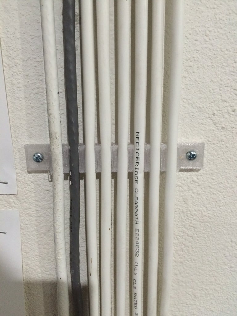 8 ledninger vægmonteret klip