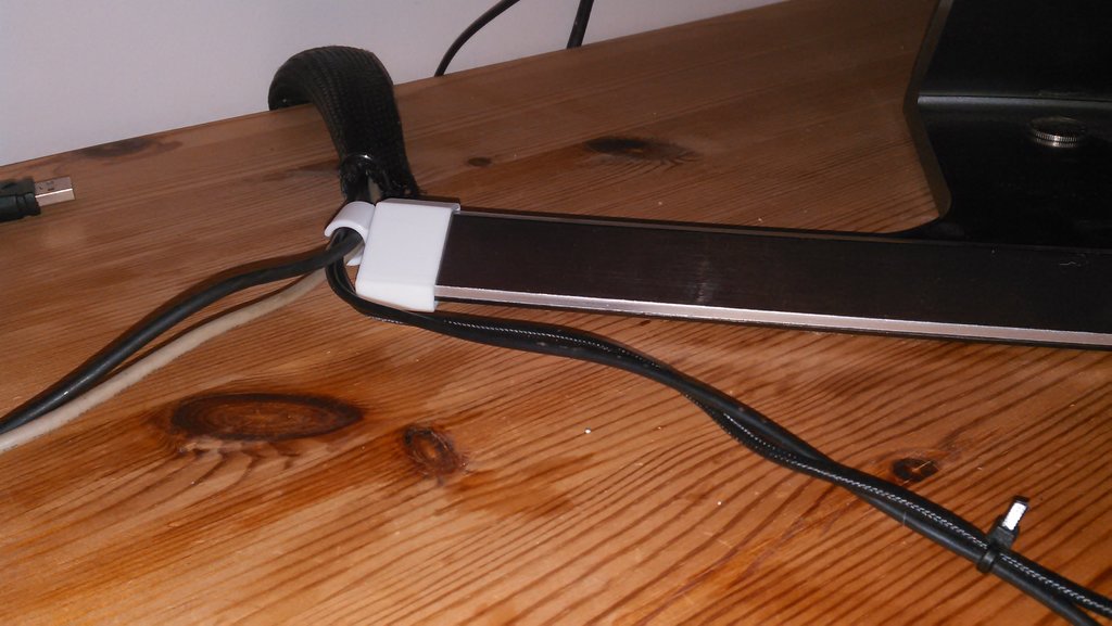Kabelgeleider voor Samsung Monitorhouder U28D590