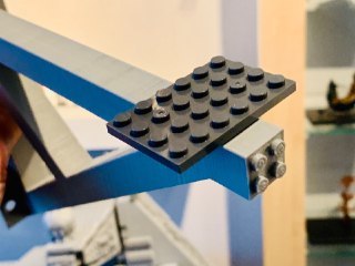 Universele LEGO Muurbeugel met 2x4 plaat