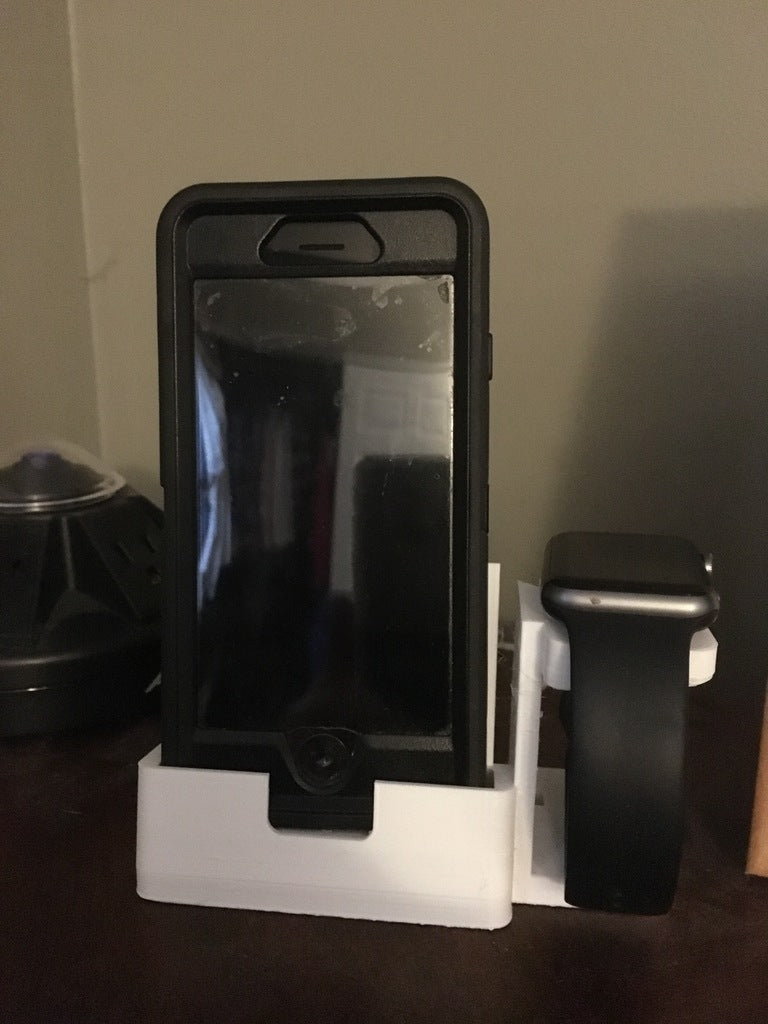 iPhone 6 Otterbox oplaadstation met Apple Watch Dock