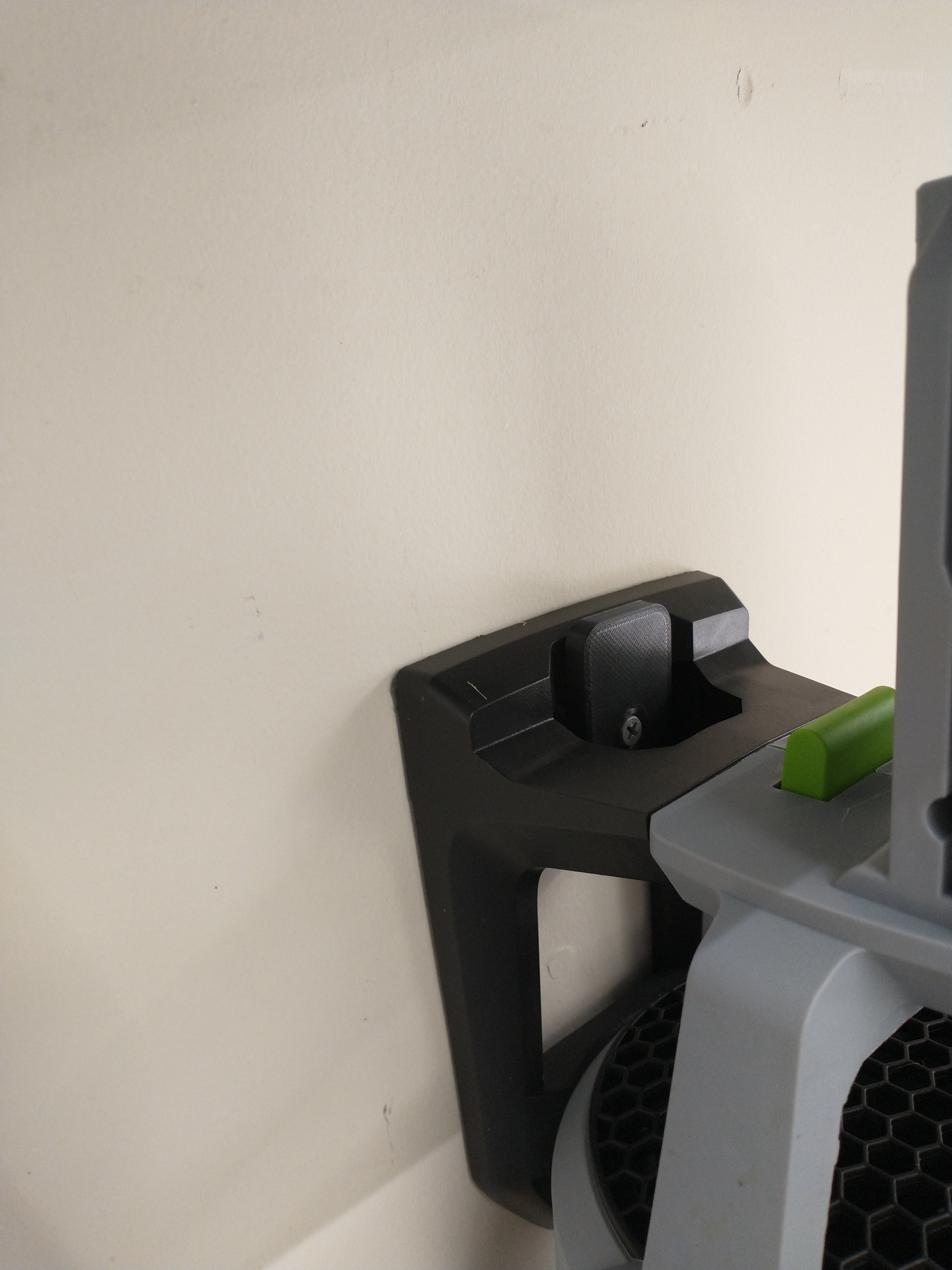 Equipment Wall Hanger Mount (Ego 530) - Wandmontage voor apparatuur