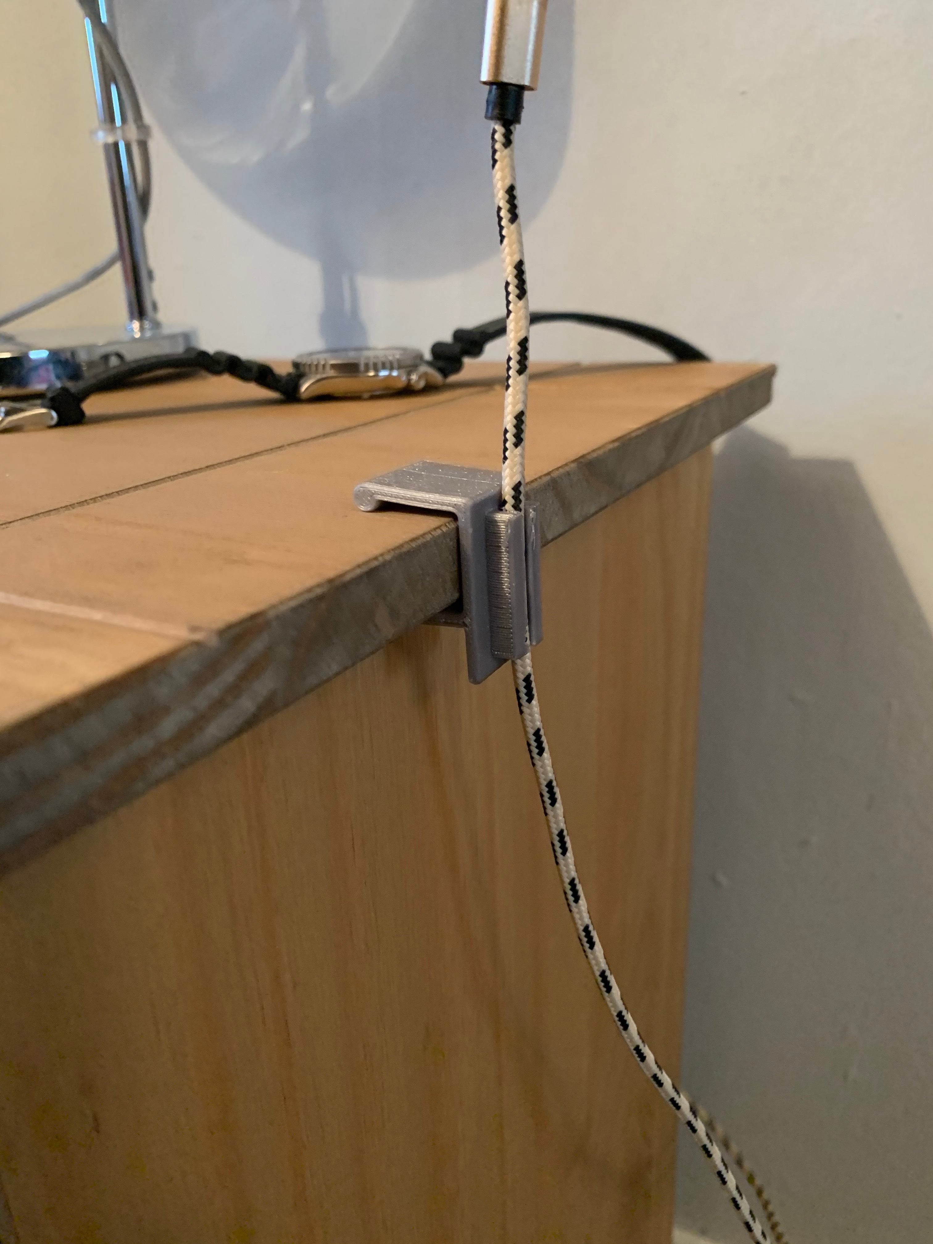 Kabelhouder en Tafelknipper