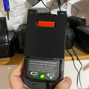 B+D 18V batterijhouder/wandmontage