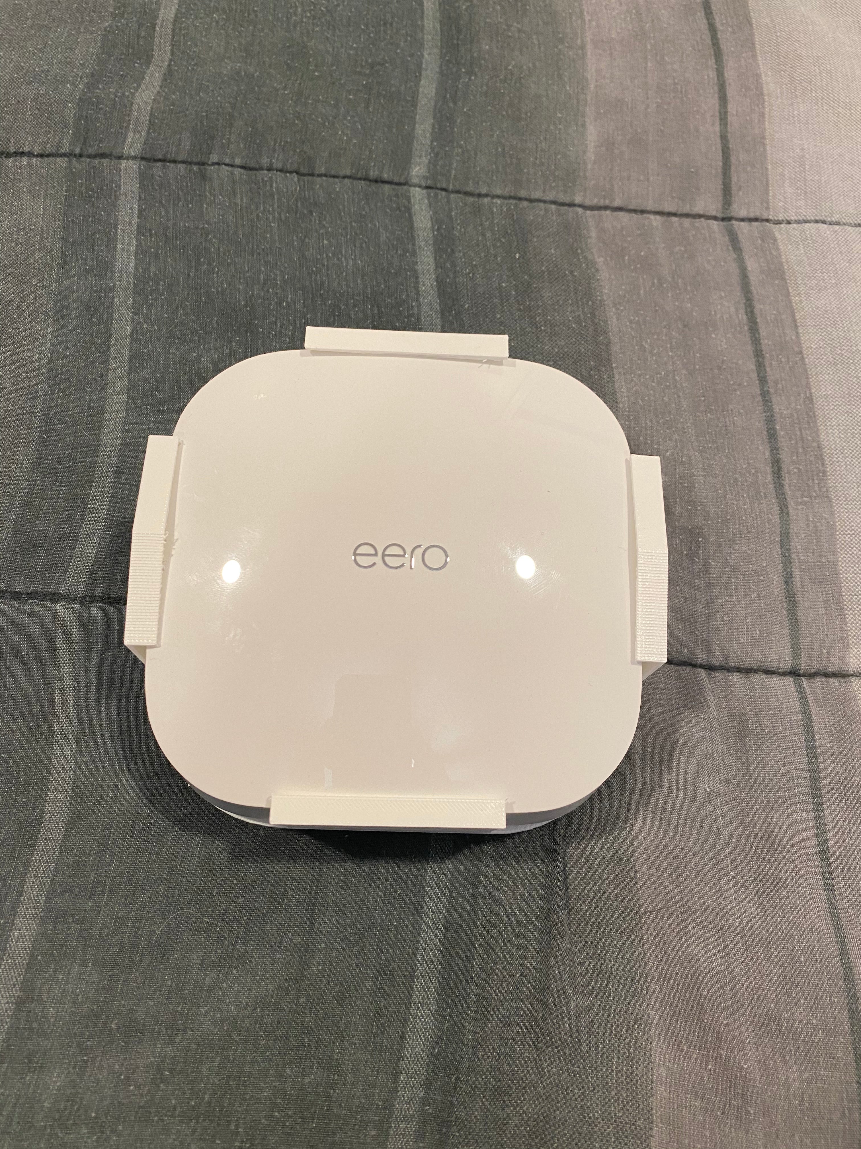 Eero 6 Pro Zolderbevestiging – Optimaliseer Uw Wi-Fi-dekking