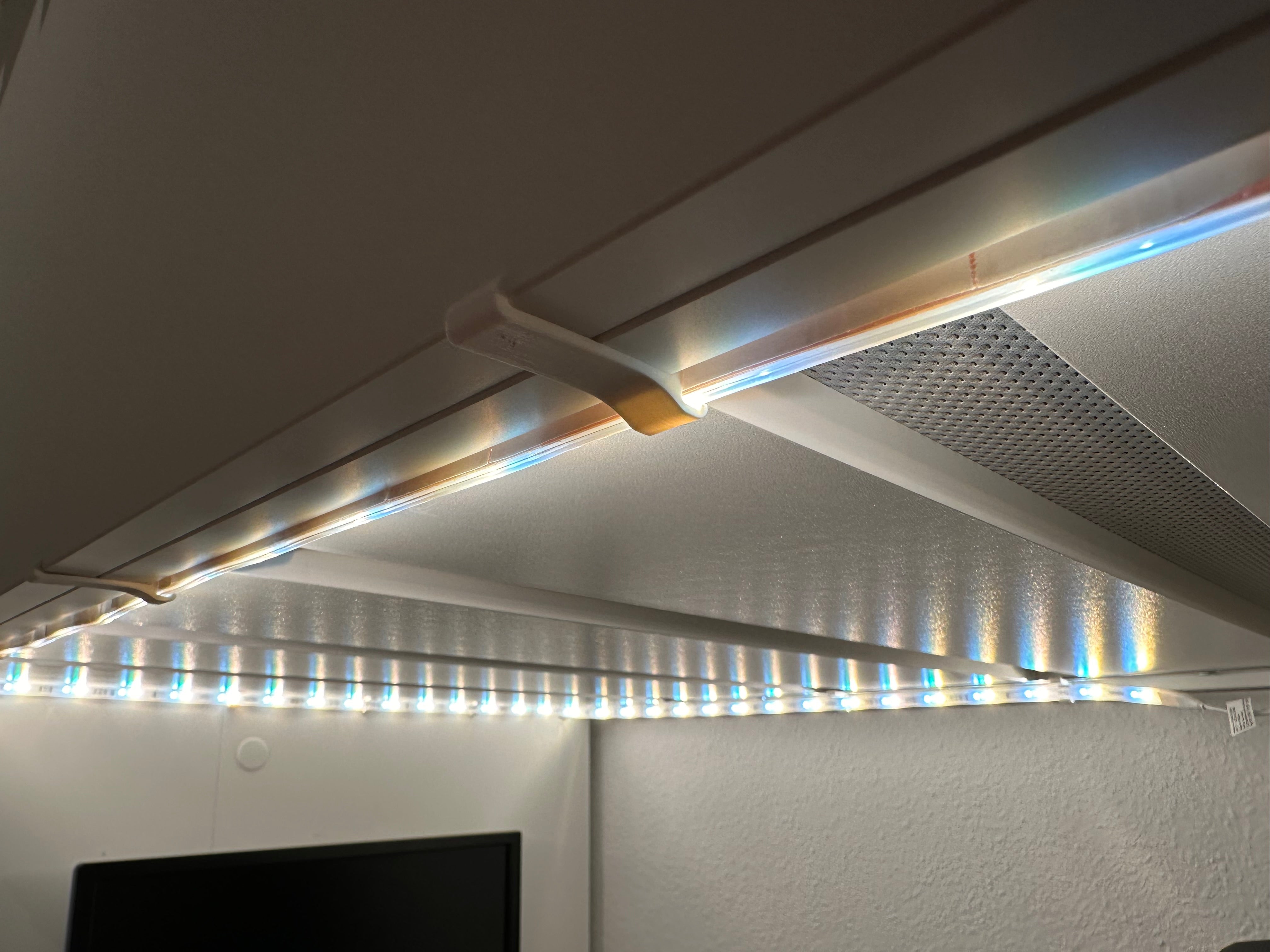 Hue Lightstrip Clips voor IKEA SMÅSTAD Bed - Zachte montage