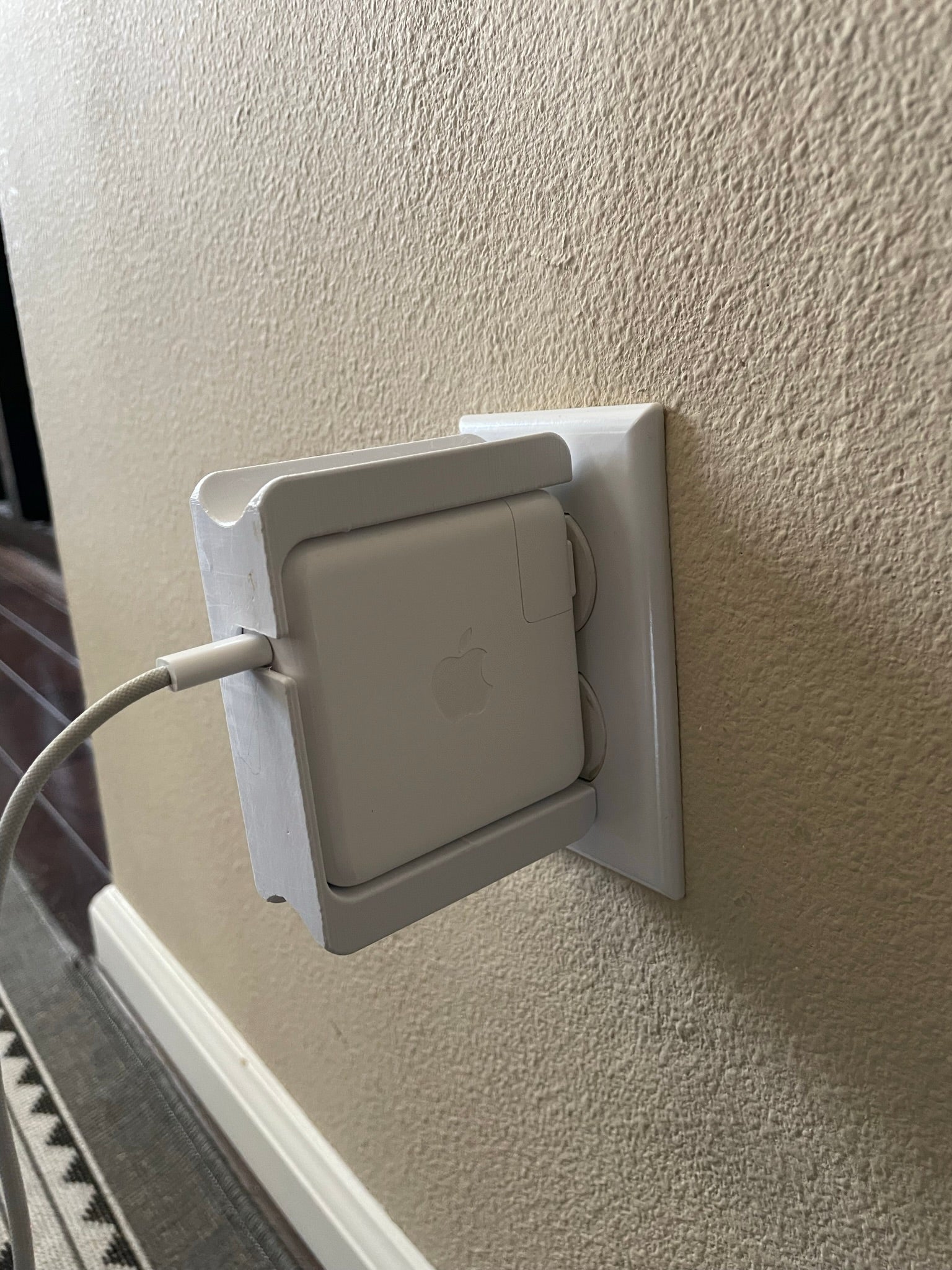 Kabelopbergsysteem voor Macbook 67W lader