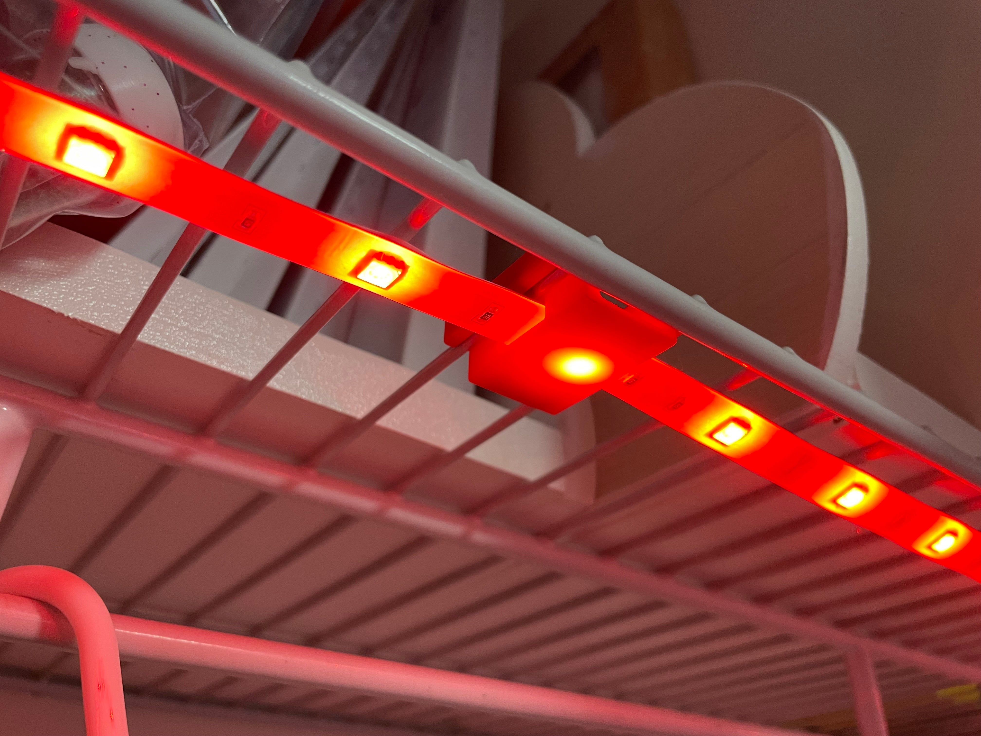LED Strip Ophanging voor Roosterplanken