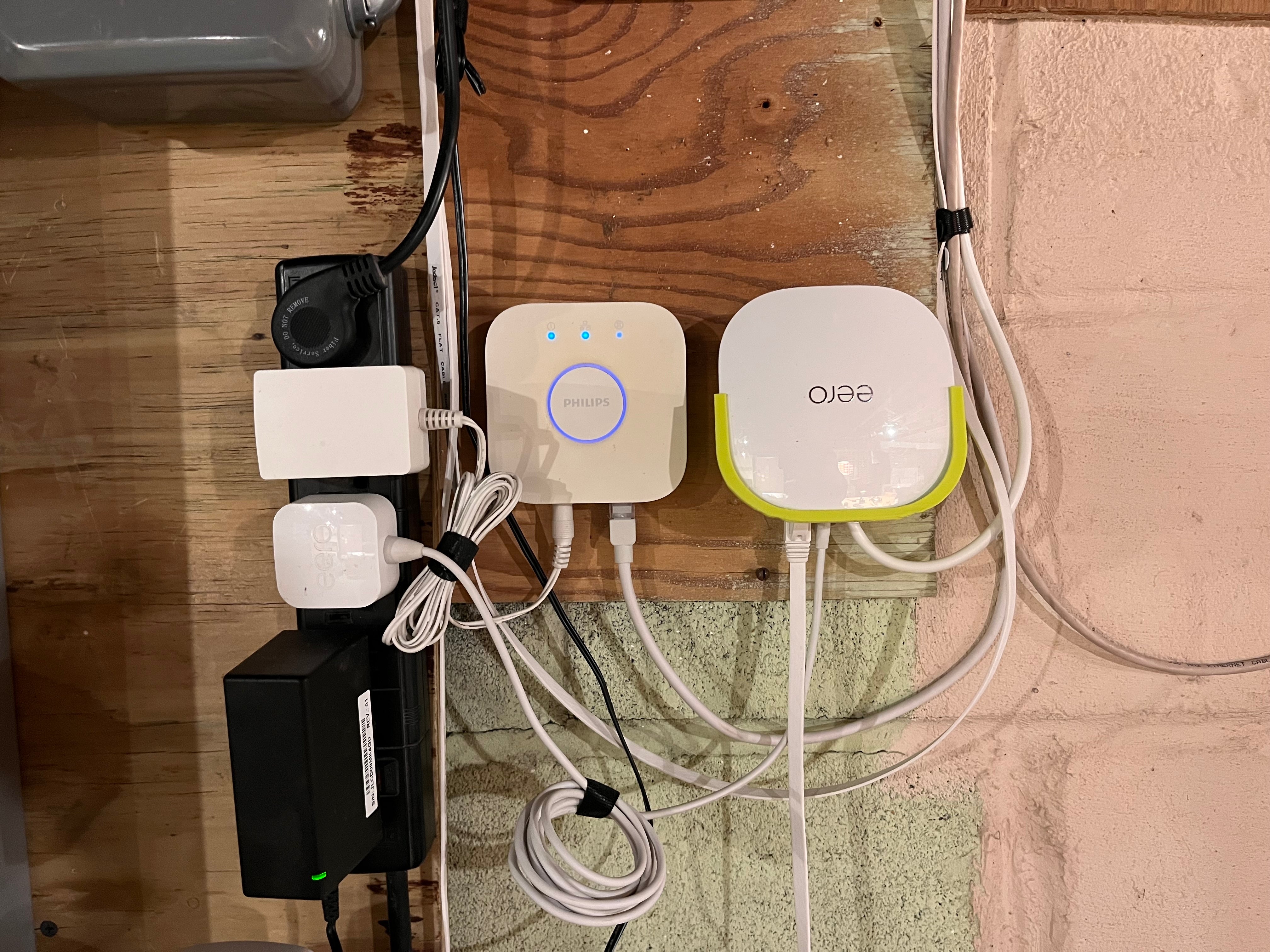 Eero 2e generatie WiFi-router wandmontage