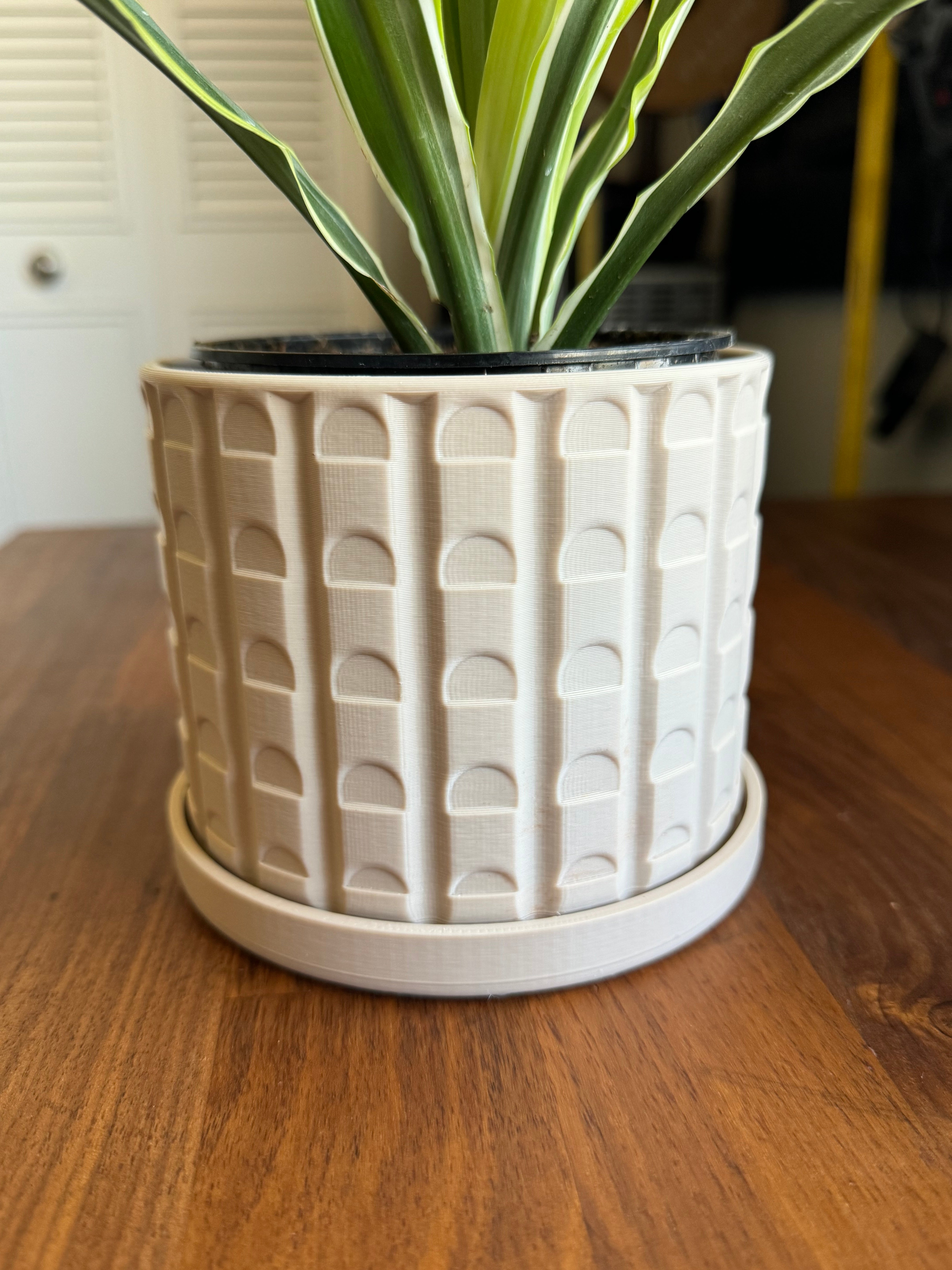 Mid Century Modern plantenpot met schotel