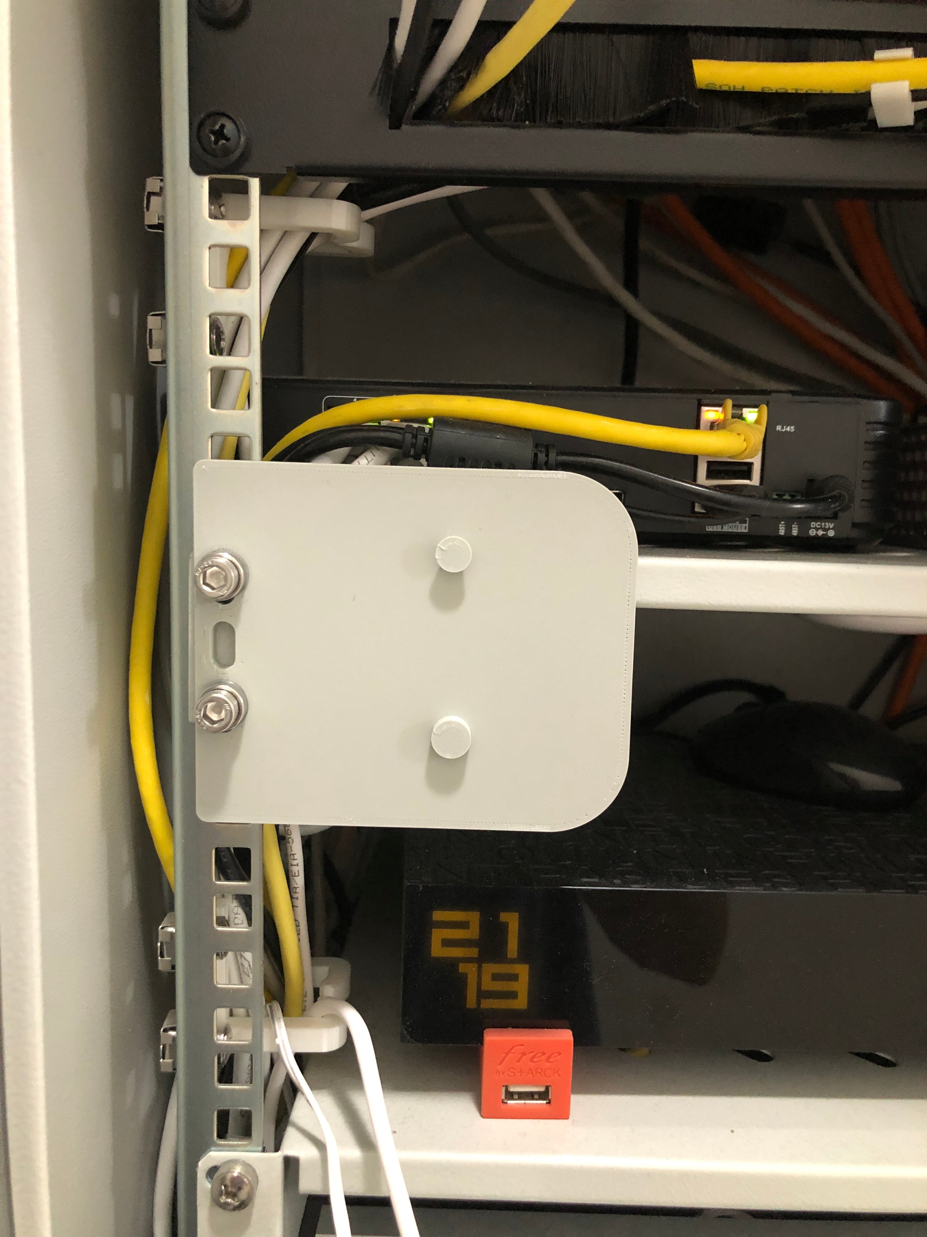 Philips Hue Bridge Rack Mount - Organiseer uw slimme huis