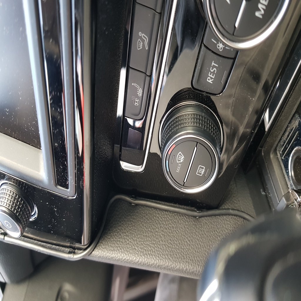 VW Passat B8 Kabelclips voor laadkabels