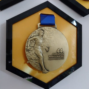 2-kleurige zeshoekige medaille hanger