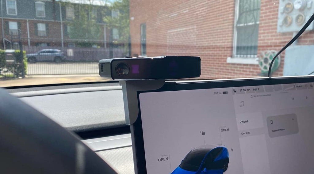 Beslag voor Tesla Model Y middenscherm