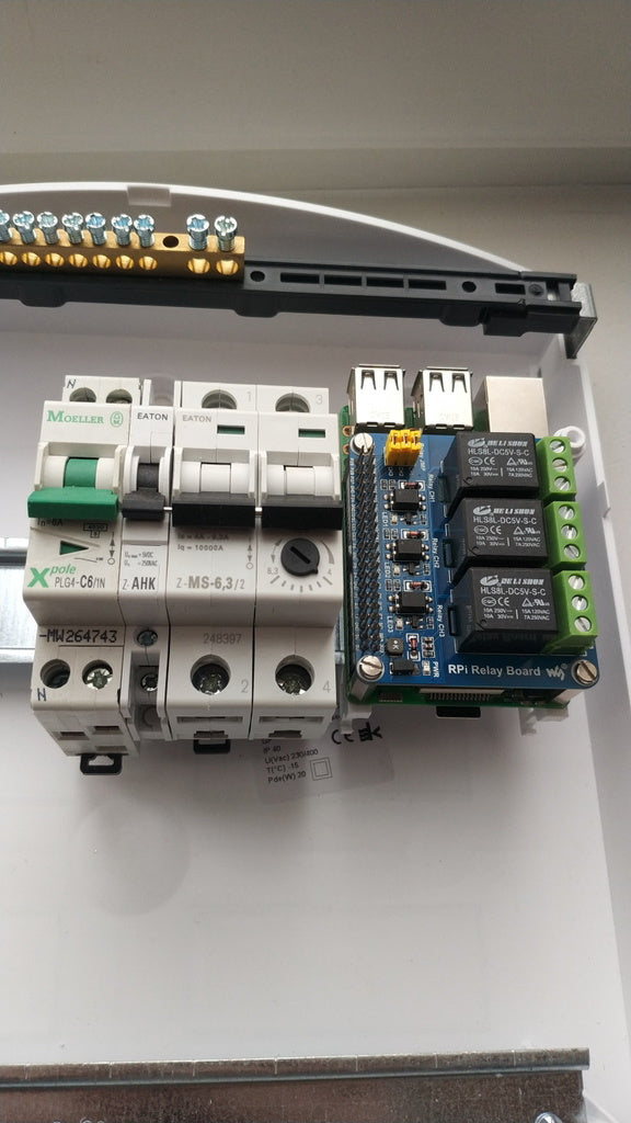 Din-Rail Bevestiging voor Raspberry Pi 3B+ Portret - M3 Moeren