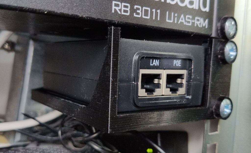 Ubiquiti PoE-adapterplank voor rekmontage