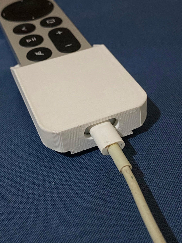 Wandgemonteerde houder voor Apple TV-afstandsbediening (2022-model)