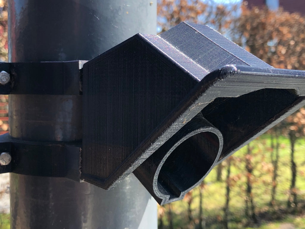 Mennekes type 1 laadkabelhouder voor muur/paal (110mm autoport paal)
