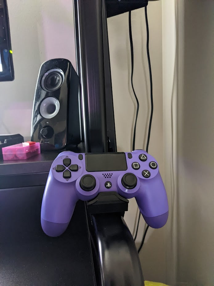Fredde - PS4 Controller Rail Mount