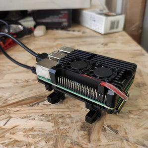 DIN-railbevestiging voor Raspberry Pi 4 met Armor Case