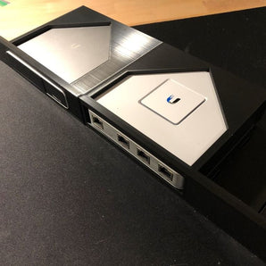 Ubiquiti UniFi USG en Cloud Key Gen 2 Plus Rackmontage